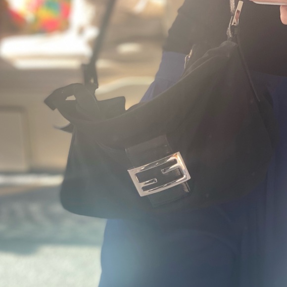 FENDI Mamma Baguette Shoulder Bag Nylon Black 2321 26566 009 Auth VINTAGE - Picture 16 of 16